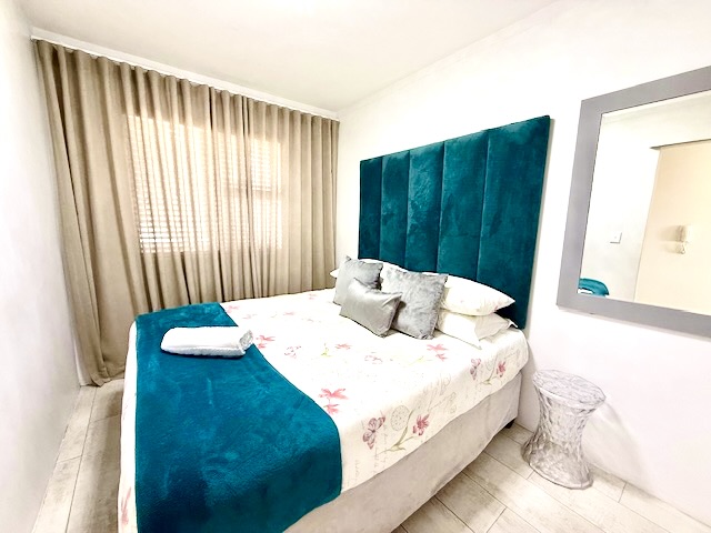 1 Bedroom Property for Sale in Waves Edge Western Cape